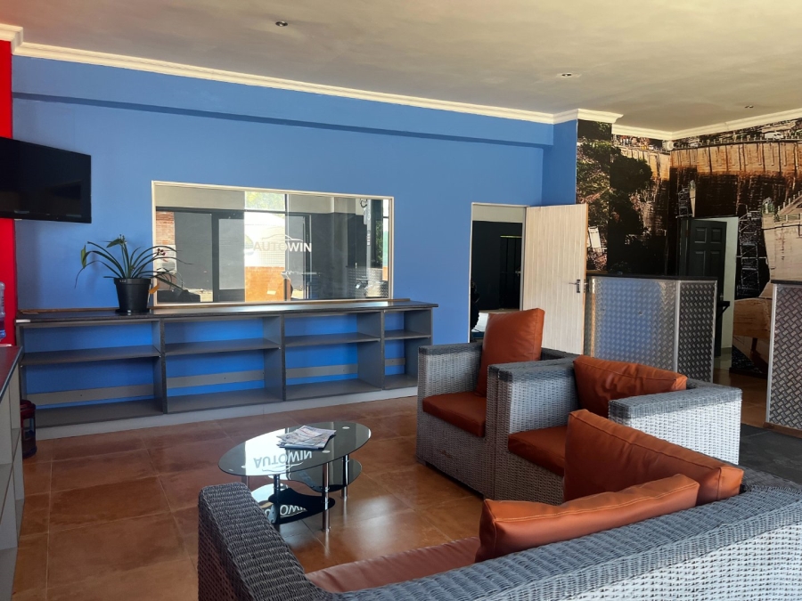 To Let commercial Property for Rent in Melodie North West